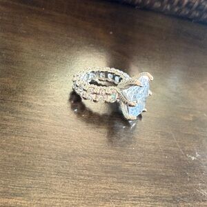 Elegant Silver Women's Ring